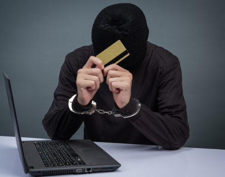 Протидія шахрайству